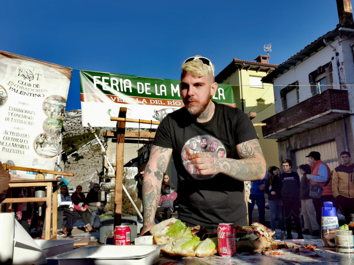 JJ Foodie bocadillo tiktoker gines correguela velilla