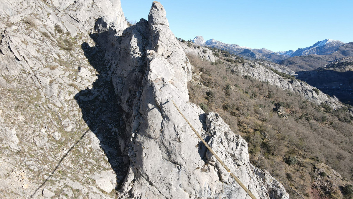 Puente tibetano via ferrata cistierna 2