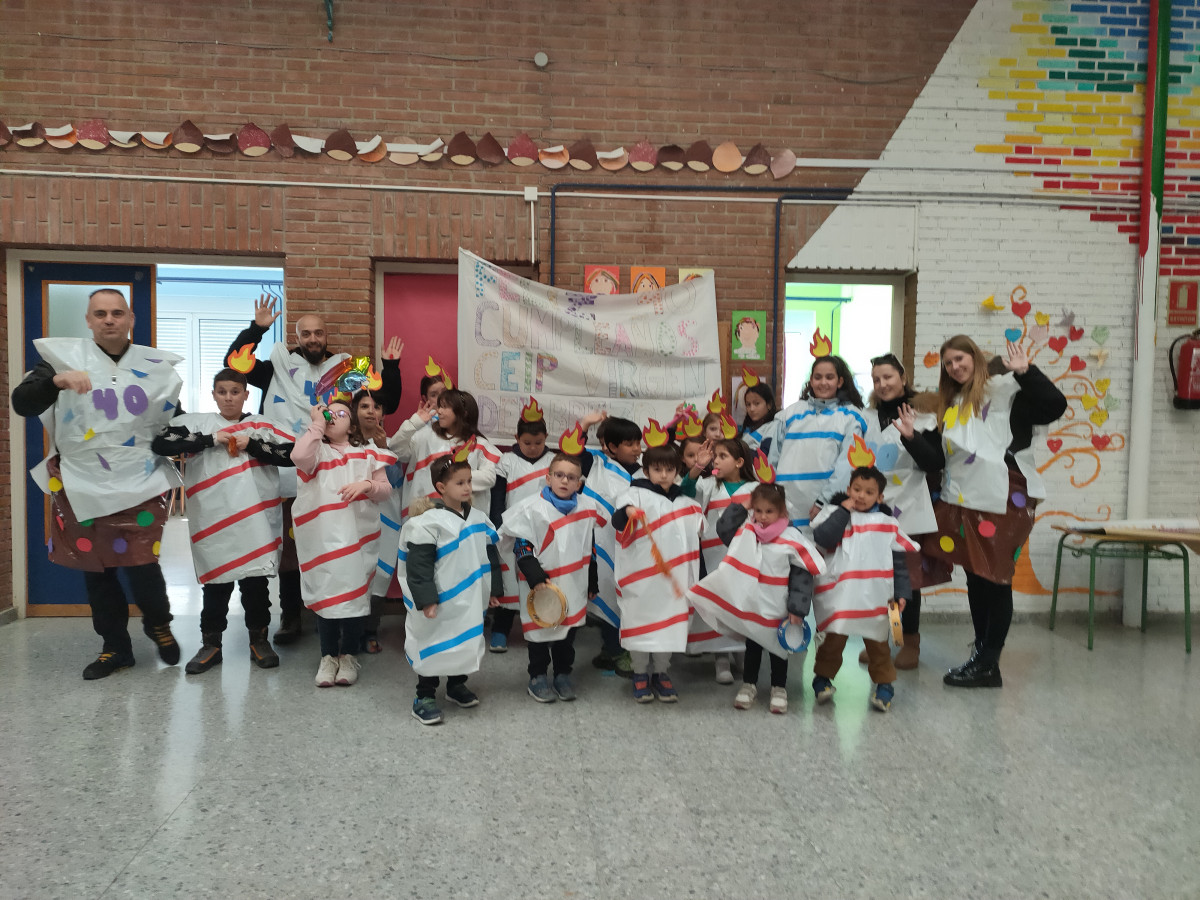 Carnaval colegio santibau00f1ez de la peu00f1a 2023