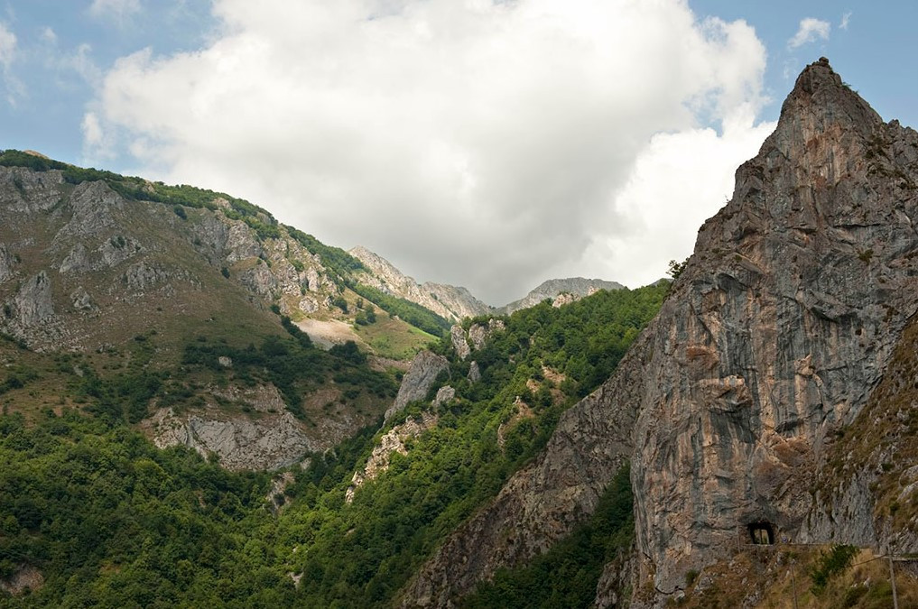 Mirador de vista alegre sajambre