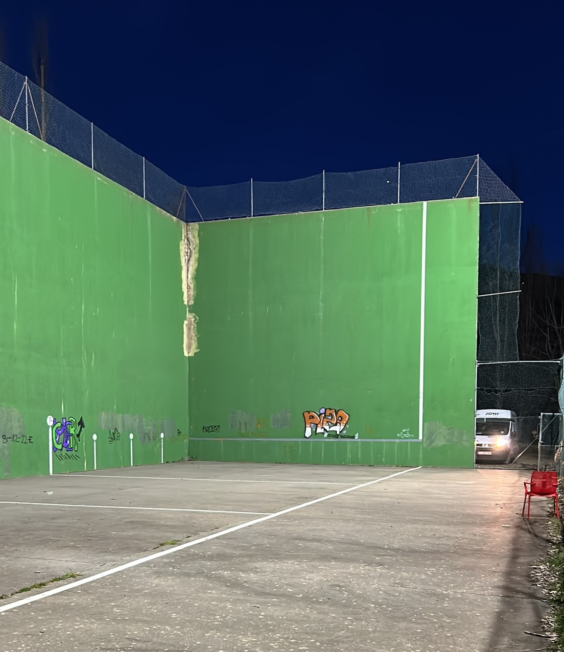 Fronton riau00f1o