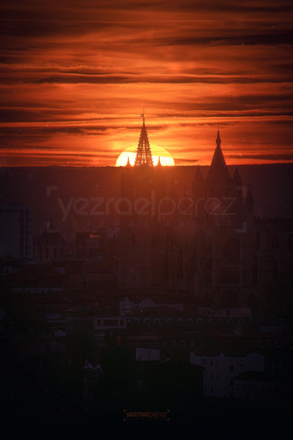 Atardecer catedral de leon yezrael perez (3)