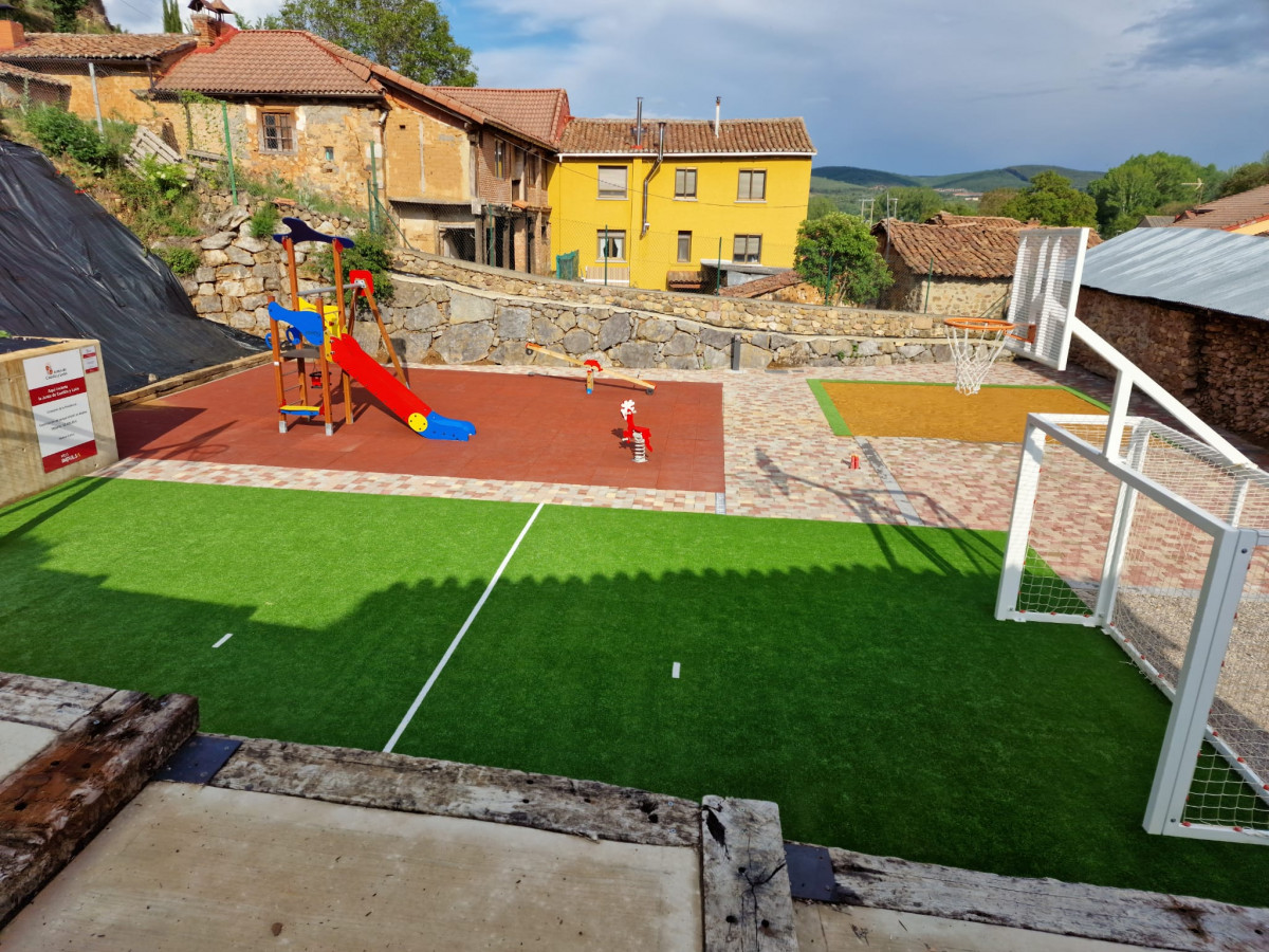 Nuevo parque infantil modino