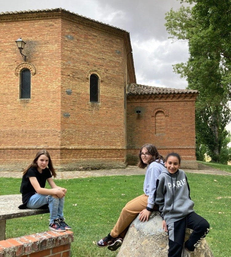 Excursion fin de curso cra puente almuhey (2)