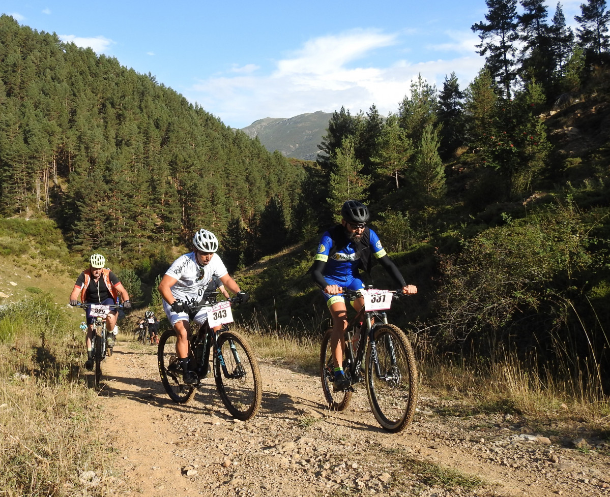 Btt huellas del paraiso valdelugueros