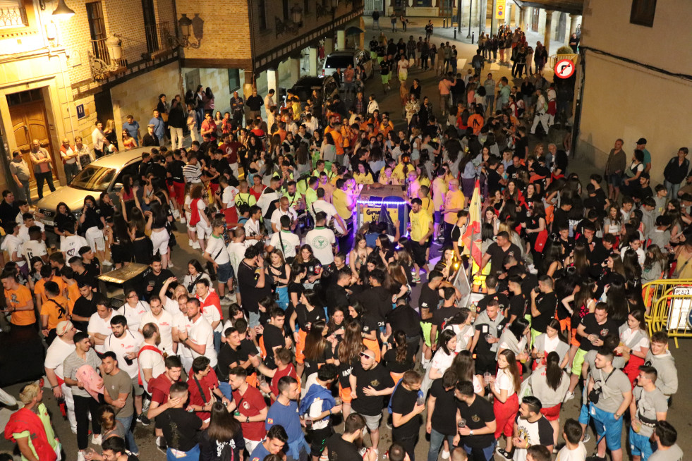 Fiestas de san juan y san pedro 2023 aguilar de campoo (3)
