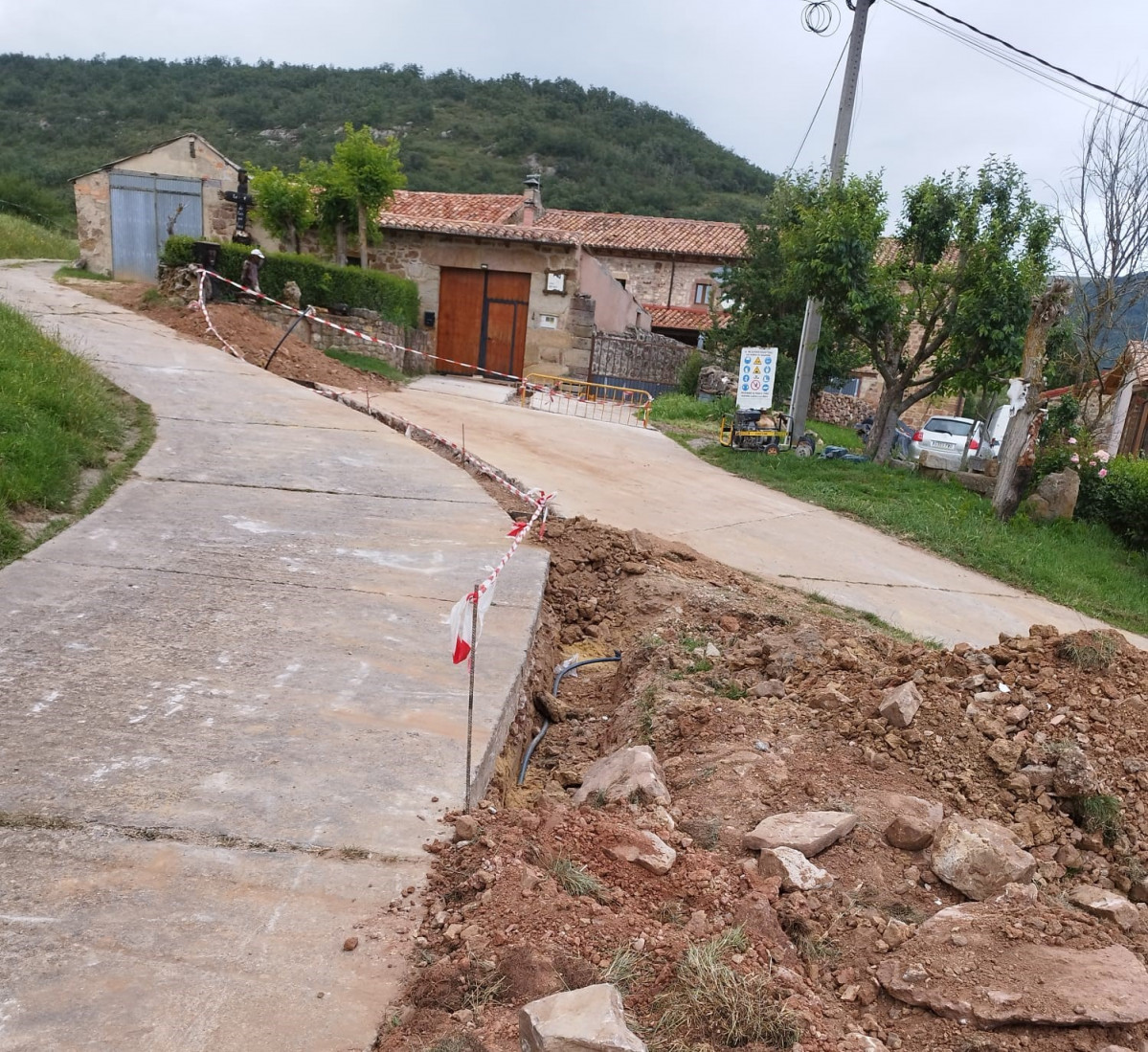 Obras red abastecimiento bustillo de santullan (3)