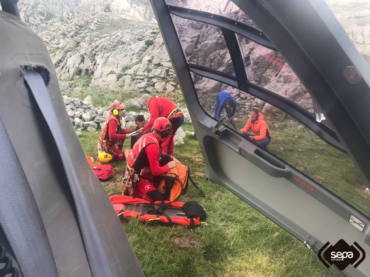 Rescate sepa picos de europa (2)