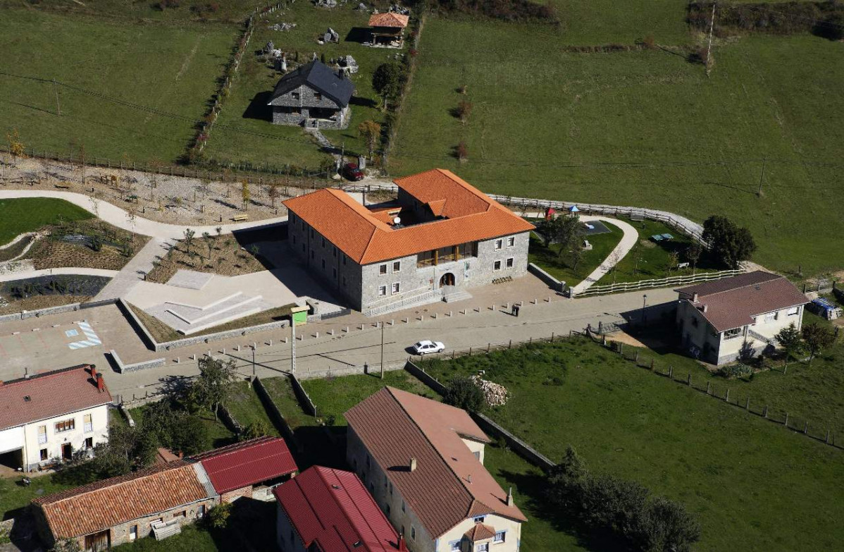 Casa del parque de valdeburon patrimonio natural