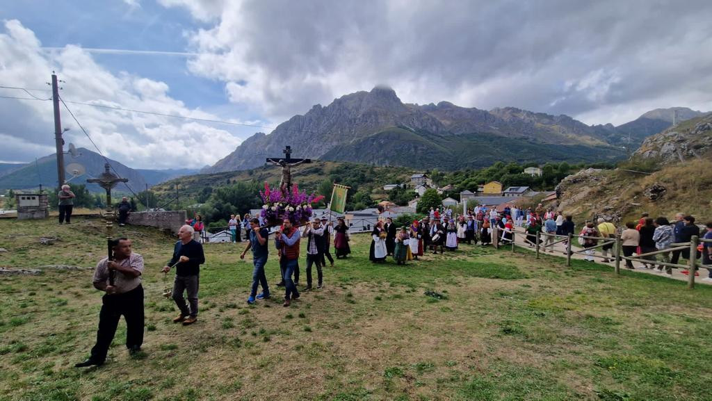 Feria del cristo valdelugueros 2023