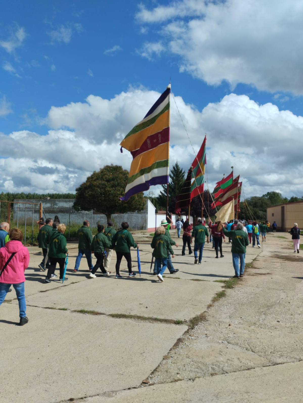 Pendonada poza de la vega 2023