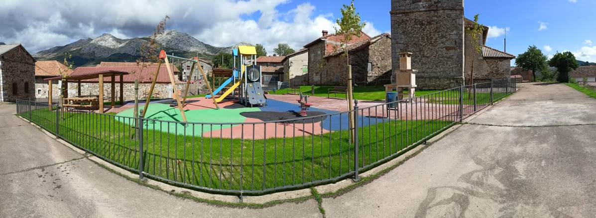 Parque infantil alba de los cardau00f1os