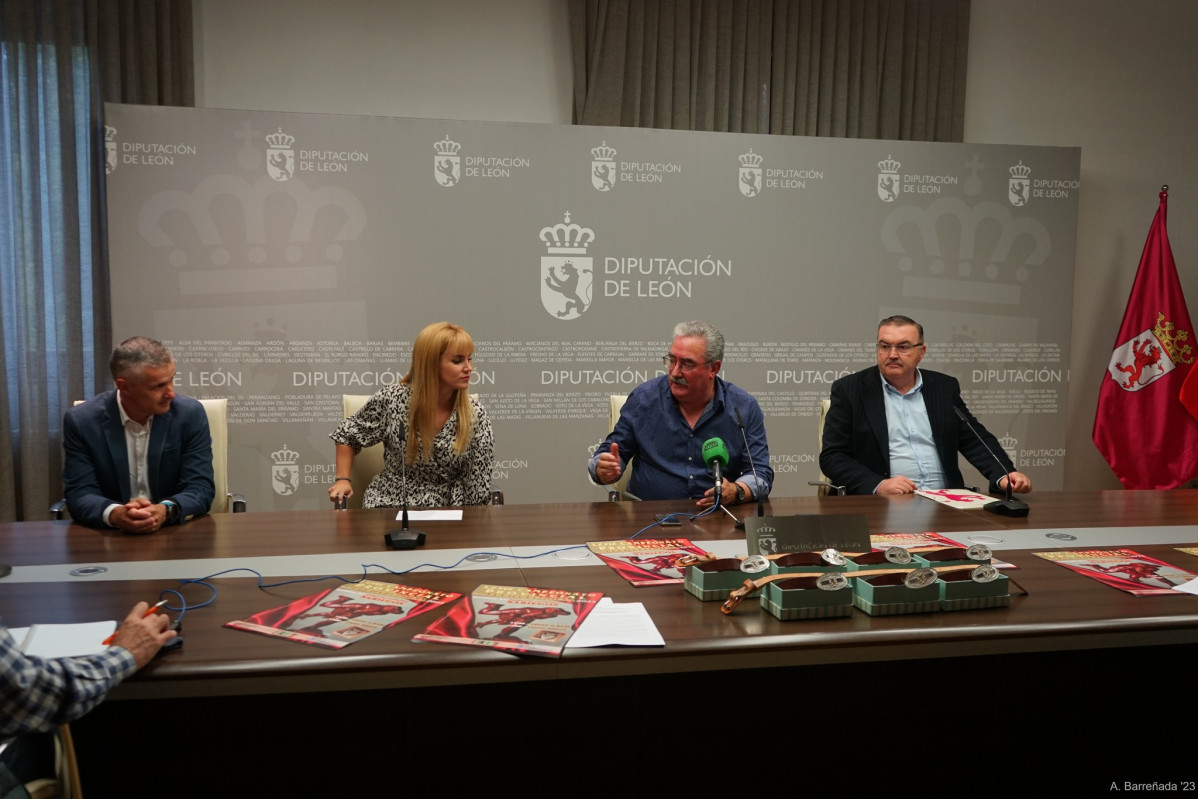 Presentacion campeonato provincial lucha leonesa (6)