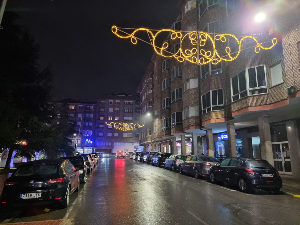 Iluminacion navidad 2023 guardo (18)