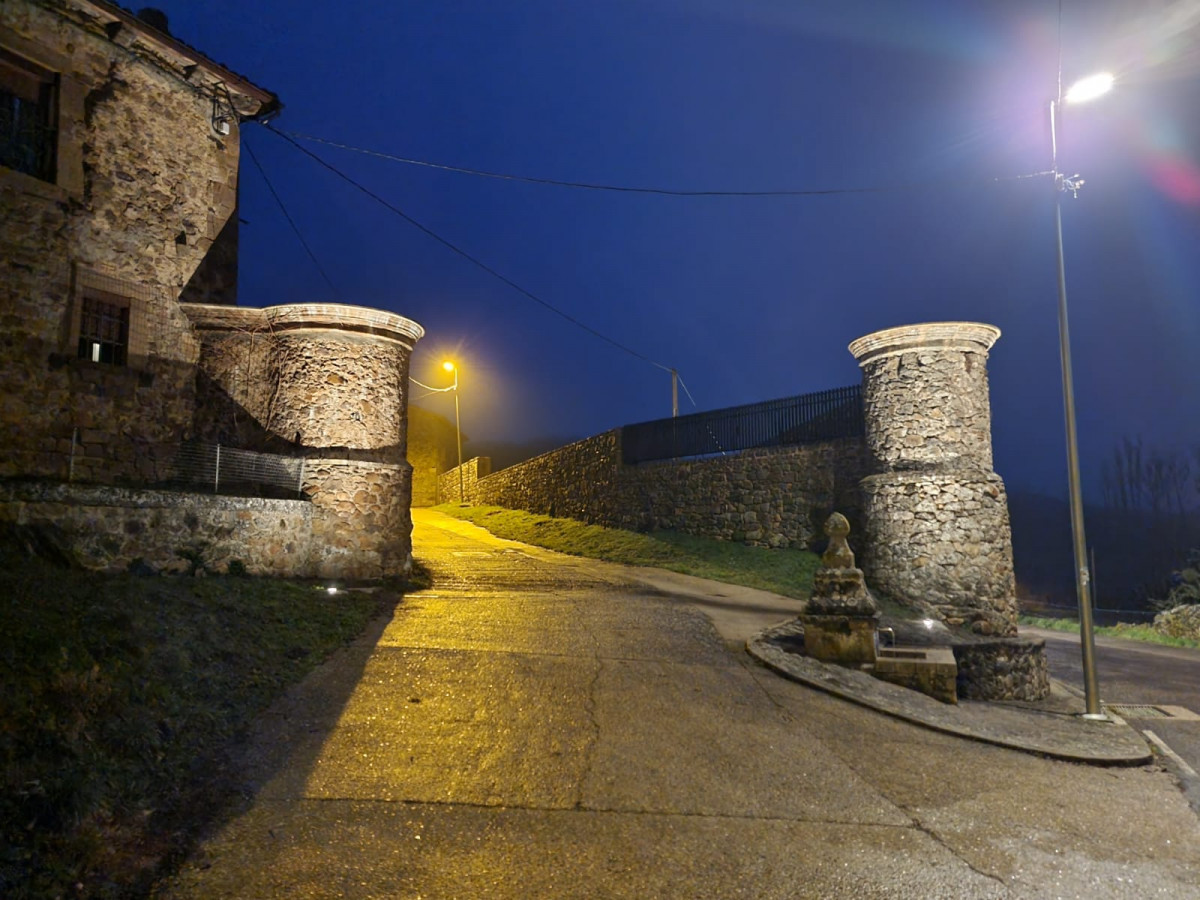 Muralla palacio de los marqueses de prado renedo de valdetuejar (6)