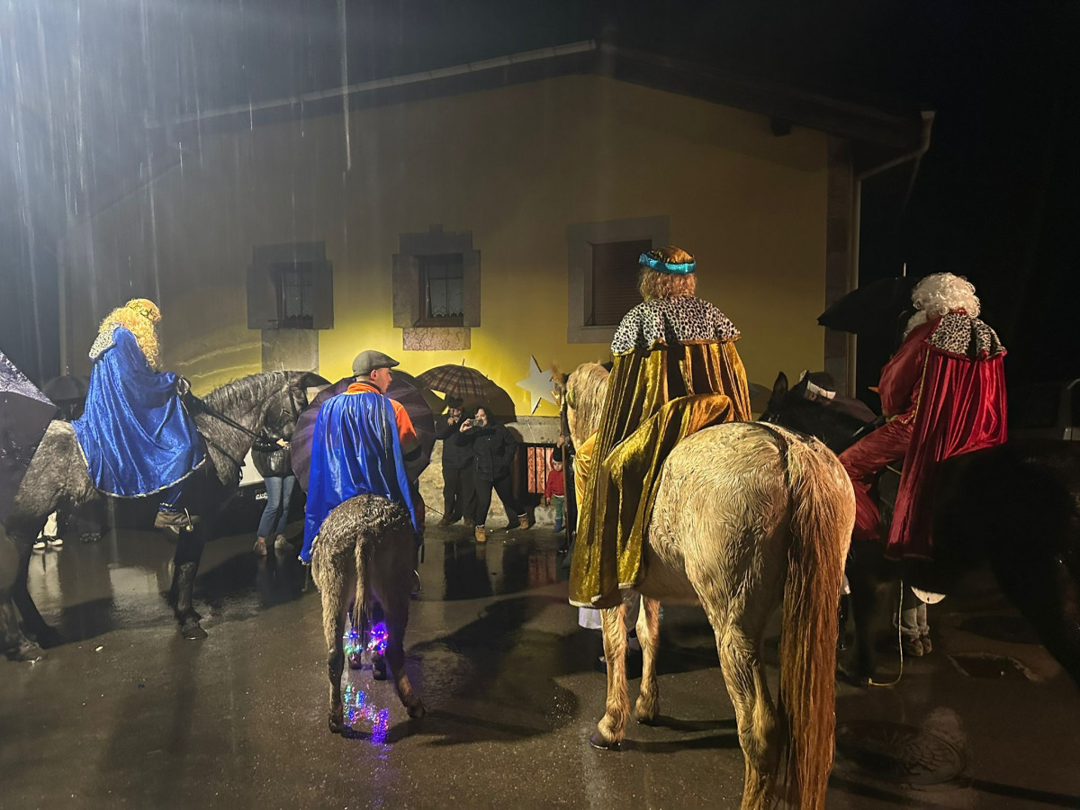 Reyes magos sajambre 2024 3