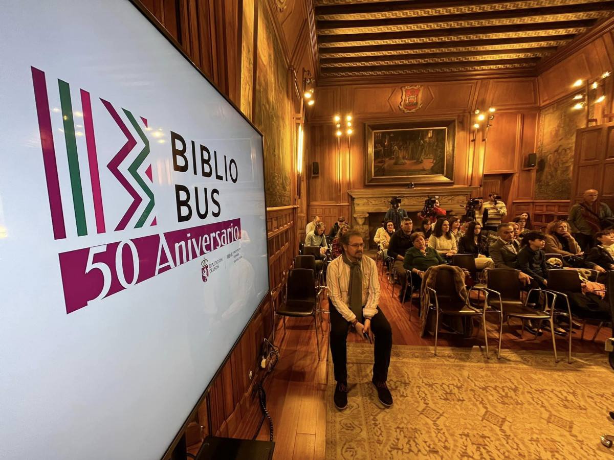 50 au00f1os bibliobuses diputacion de leon