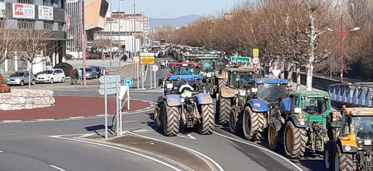 Tractorada tractores movilizacionescampo leones sector primario (5)