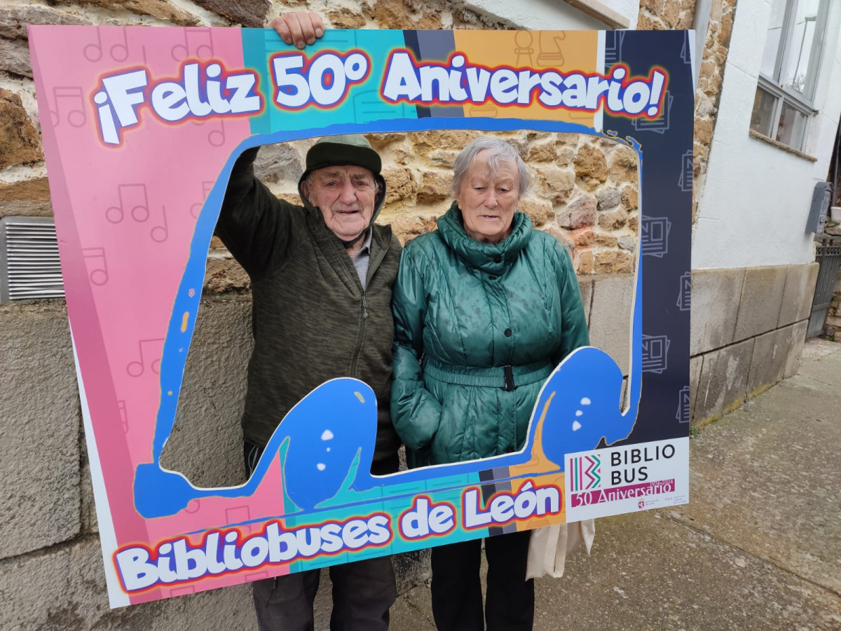 50 aniversario bibliobuses diputacion grandoso