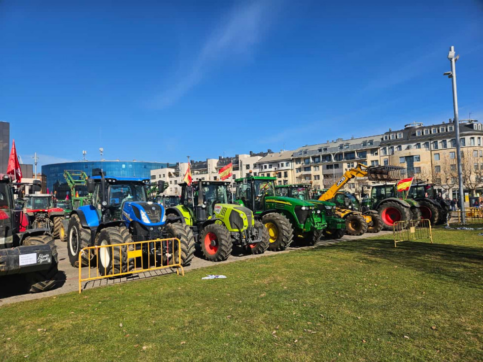 Tractorada leon 6 febrero 21