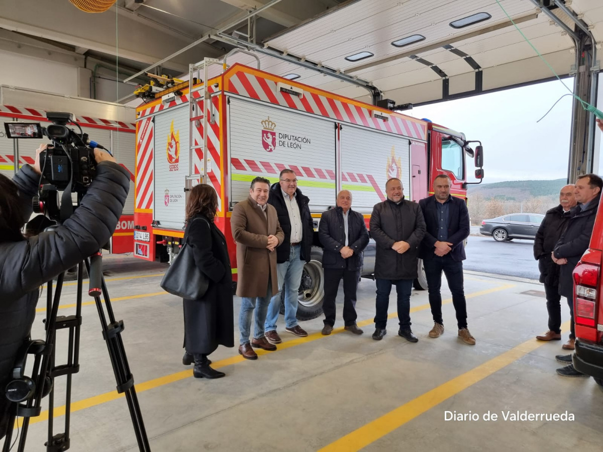 Inauguracion parque de bomberos cistierna (4)