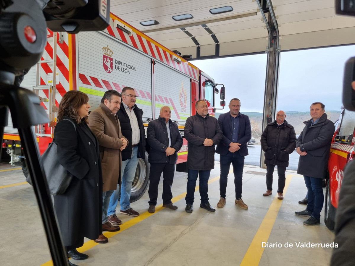 Inauguracion parque de bomberos cistierna (12)