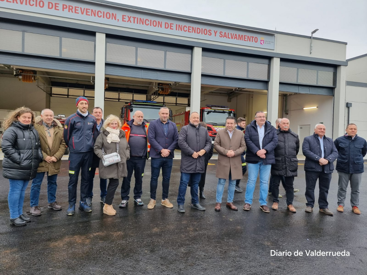 Inauguracion parque de bomberos cistierna (16)