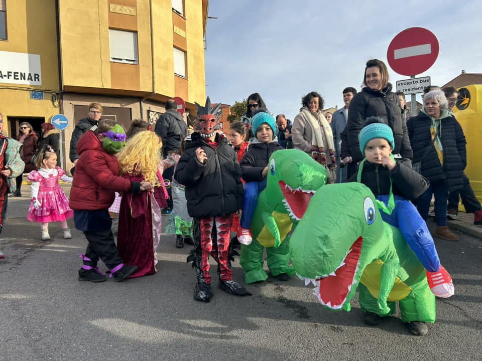 Carnaval infantil 2024 la robla (6)