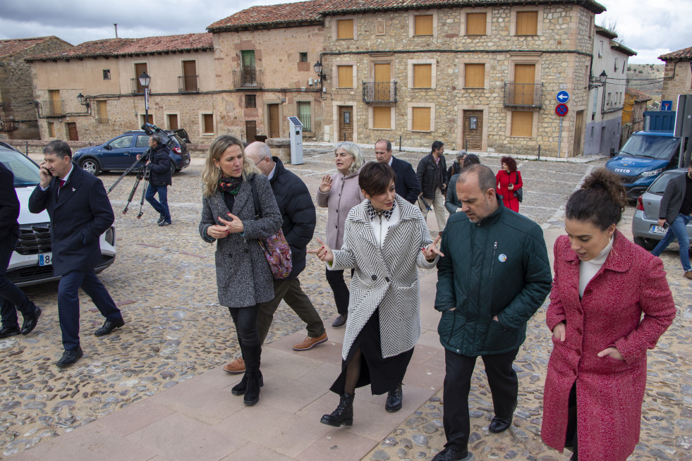 Ministra de vivienda isabel rodriguez sigüenza