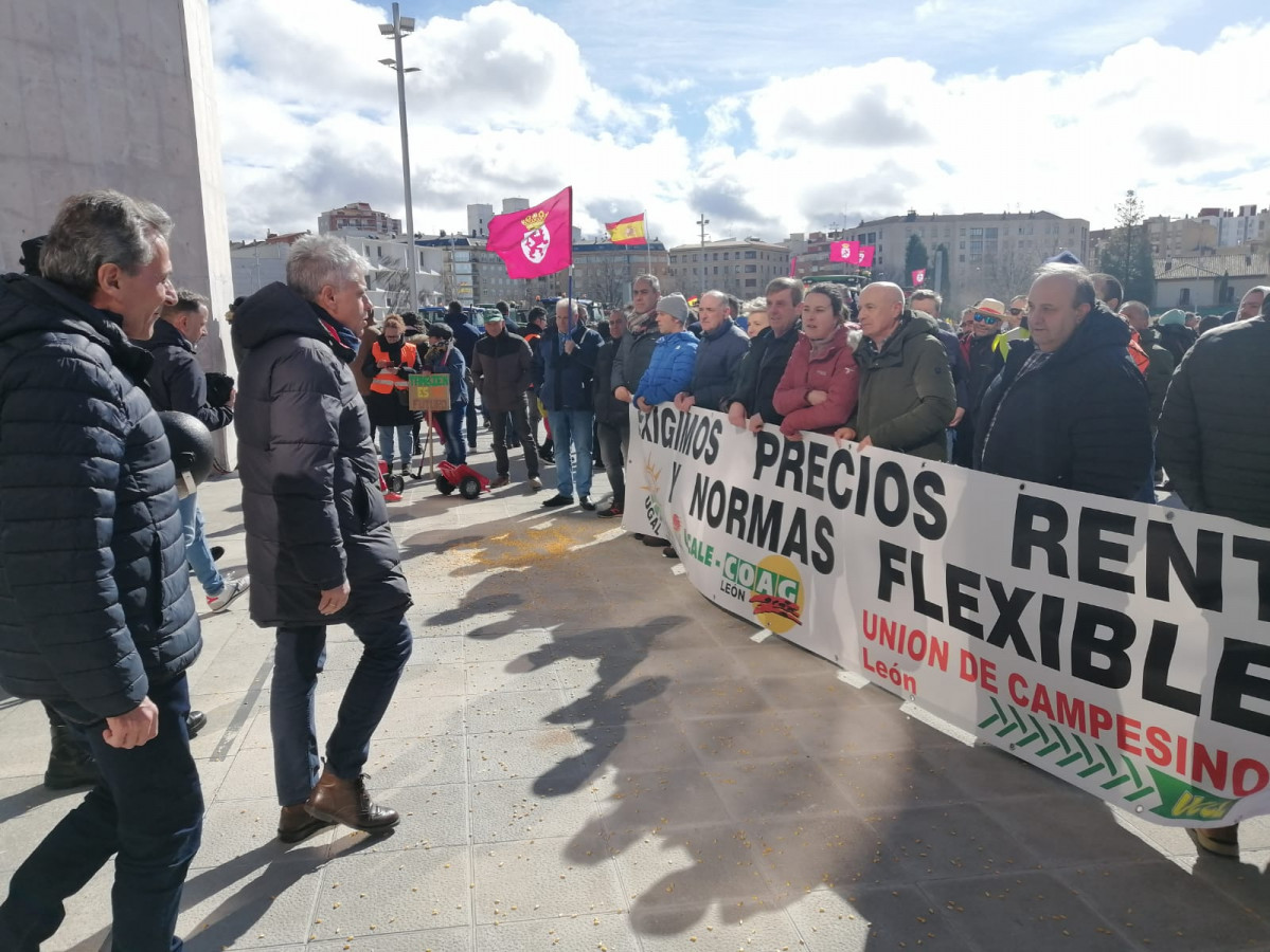 Tractorada protestas ganaderos y agricultores leon febrero 2024 (3)