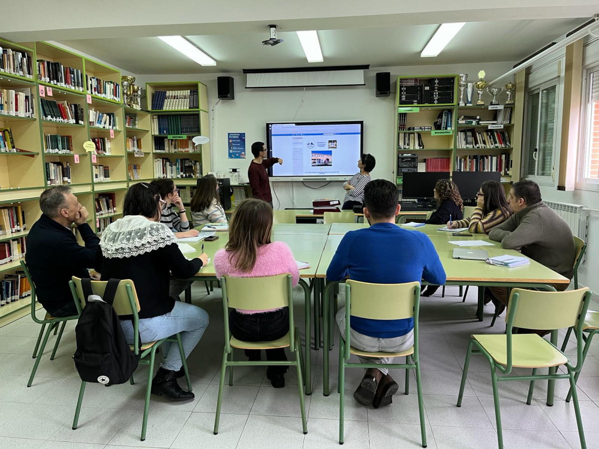 Visita profesores gallegos IESO Montaña Palentina cervera