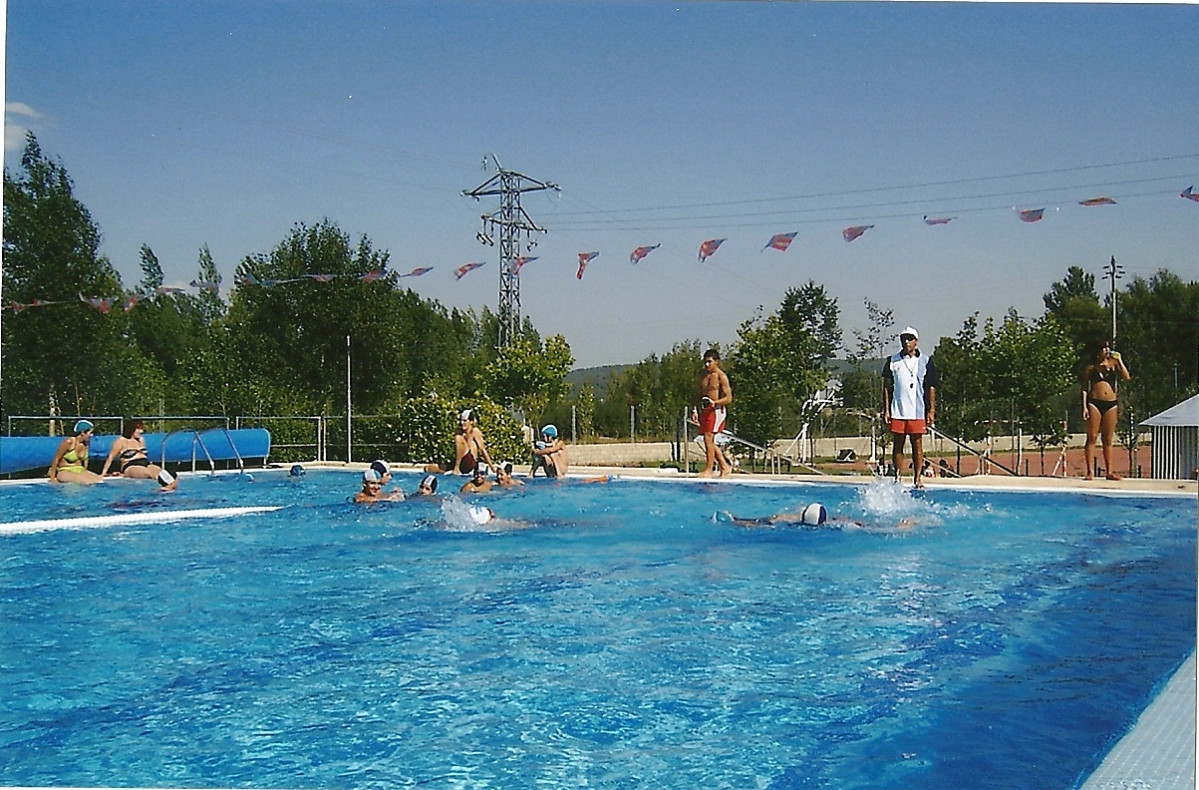 Barrio de Ntra Sra. Piscina municipal 20001