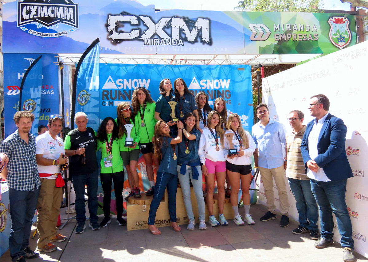 Equipo femenino ULE carreras de montau00f1a
