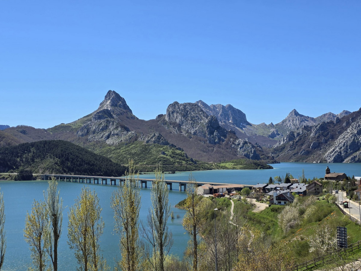Embalse de riaño Lidia Del Blanco