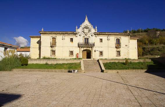 La Casa Grande Palacio del Arzobispo Bullu00f3n (2)