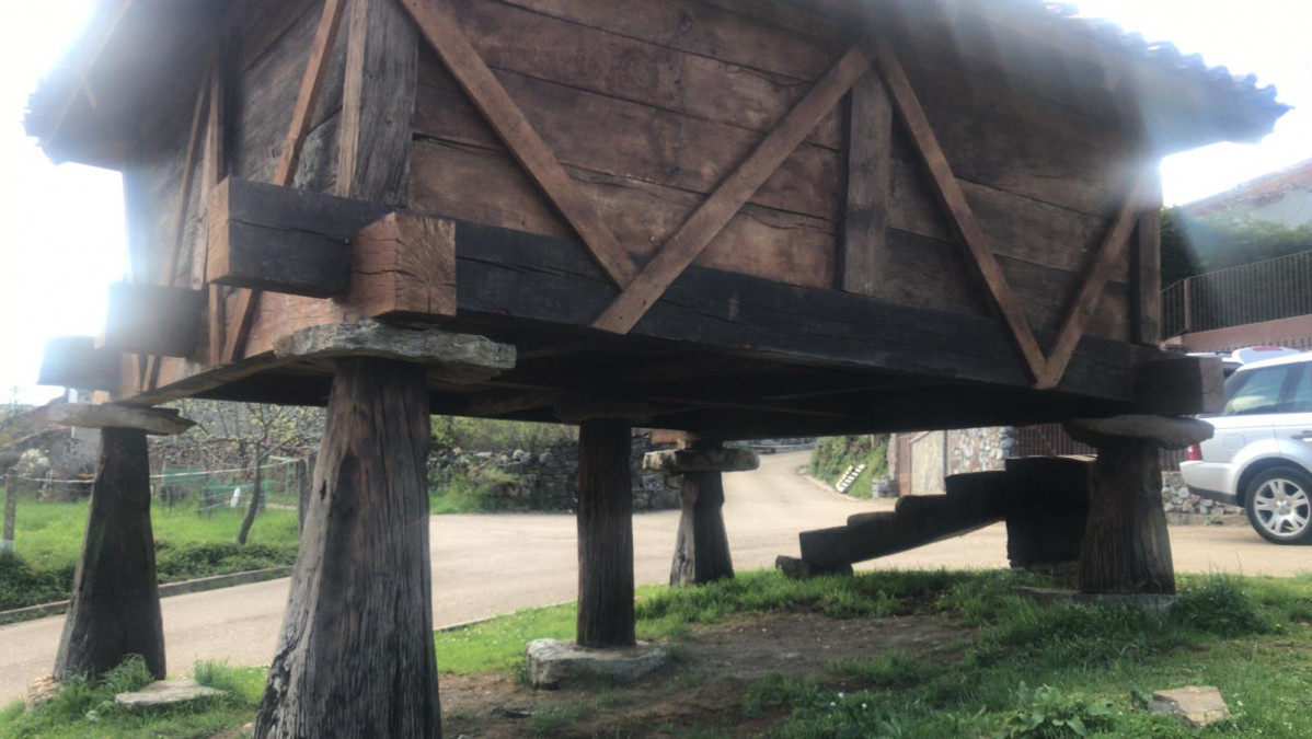 Horreo restaurado prioro (4)
