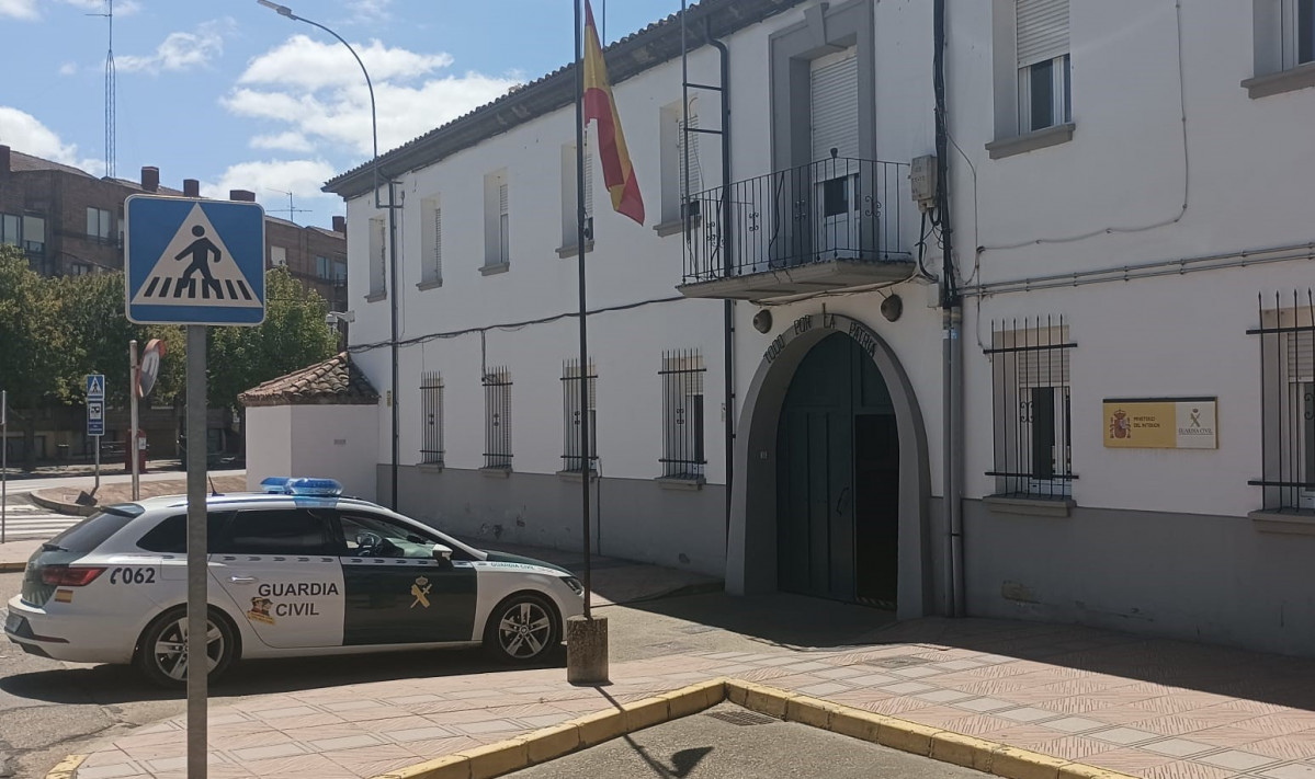 Valencia de Don Juan guardia civil