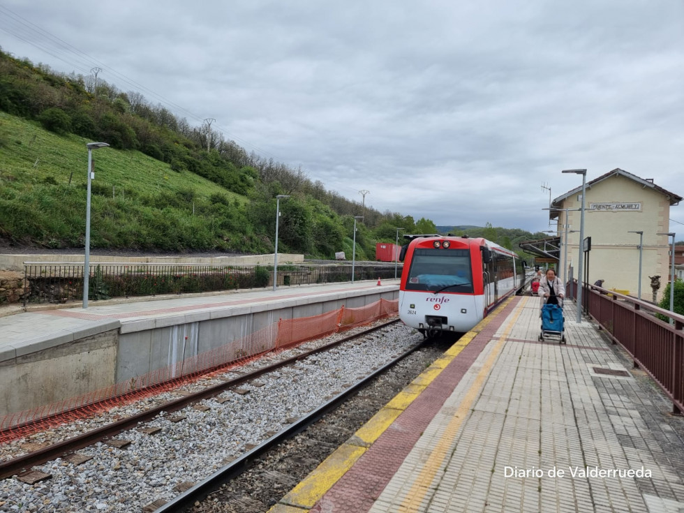 Tren de feve estacion de puente almuhey (2)