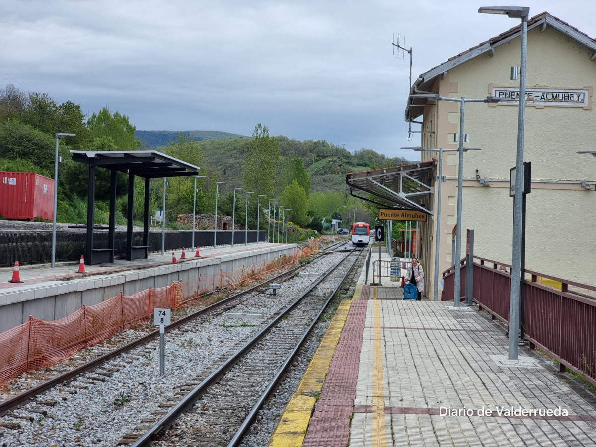 Tren de feve estacion de puente almuhey (4)
