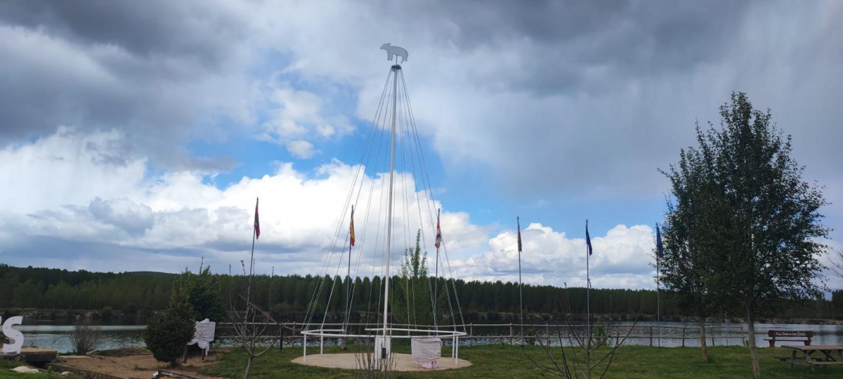 Homenaje mundo rural agricultores y ganaderos sahechores de rueda