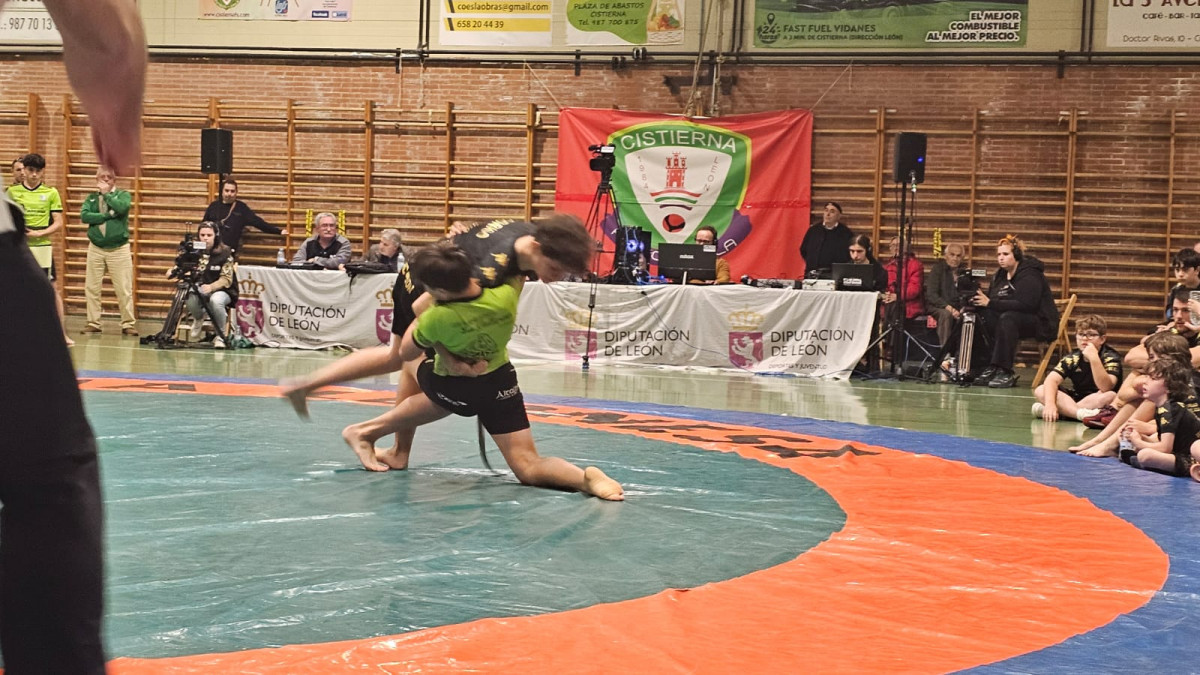 Liga de equipos 2024 lucha leonesa cistierna (2)