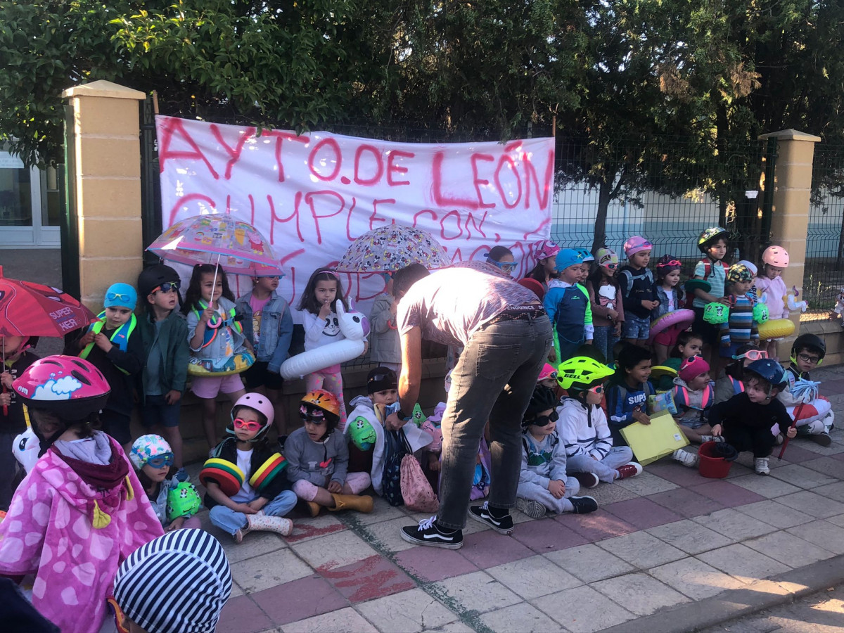 Protestas estado colegio de la palomera (7)
