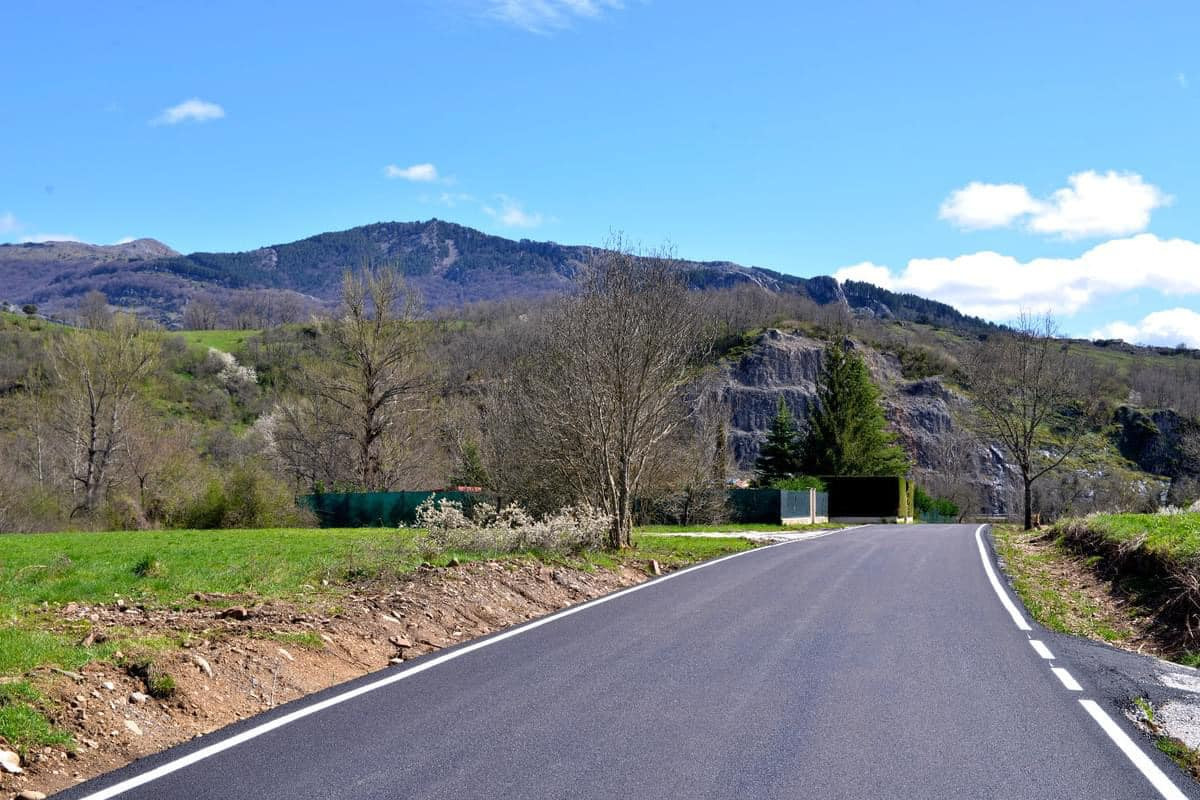 Carretera alejico obras LE 4707 (2)