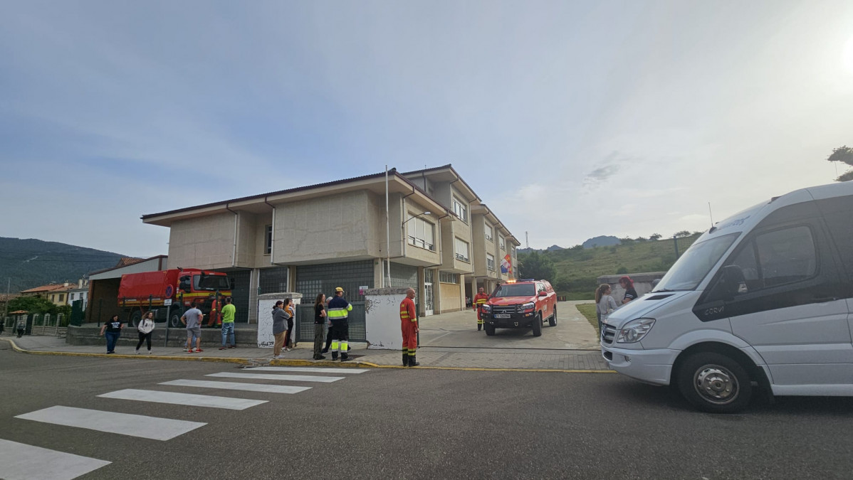 Practicas UME incendios en bou00f1ar (2)