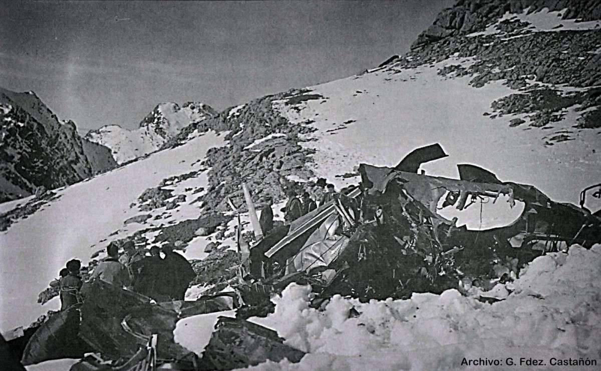 Accidente aereo pico cerroso Ocejo de la Peu00f1a gregorio f. castau00f1on