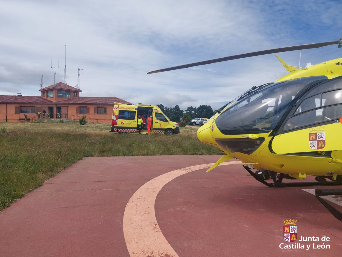 Ambulancia helicoptero 112 castilla y leon