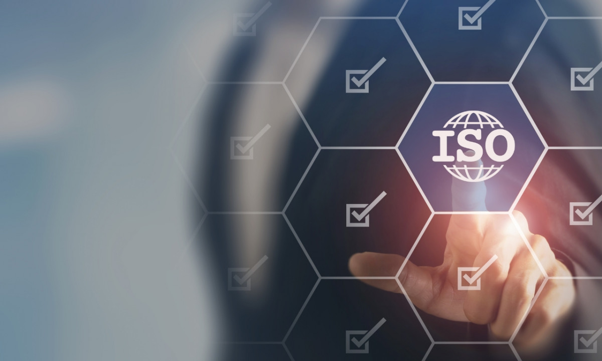 (Diariodevalderrueda) La relevancia de las normas ISO en el entorno empresarial moderno