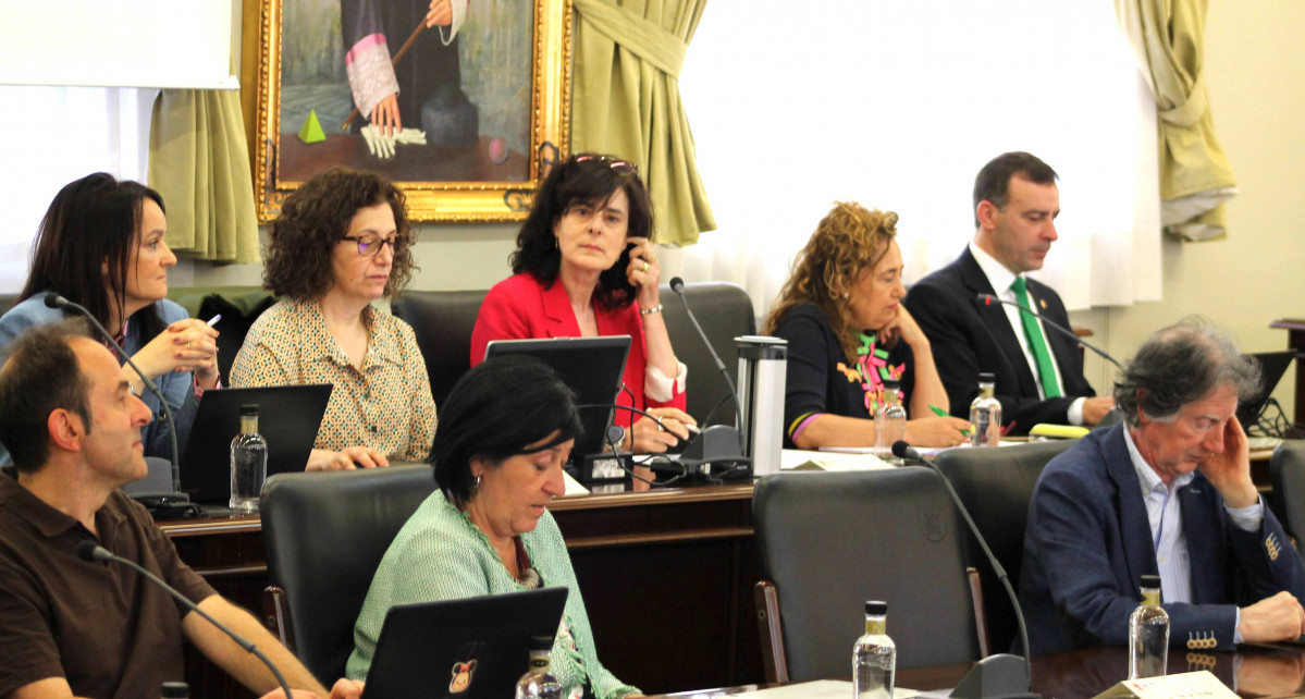 Consejo de Gobierno ULE 06