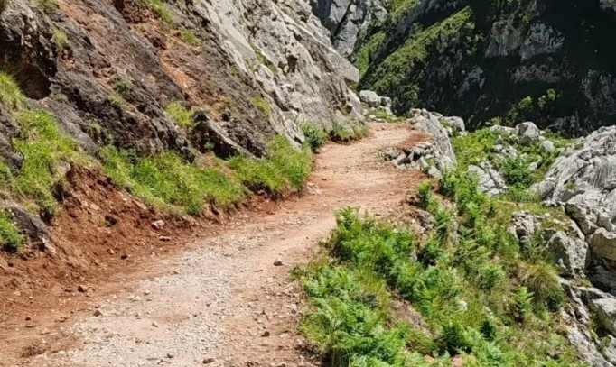 Ruta del cares parque nacional obras