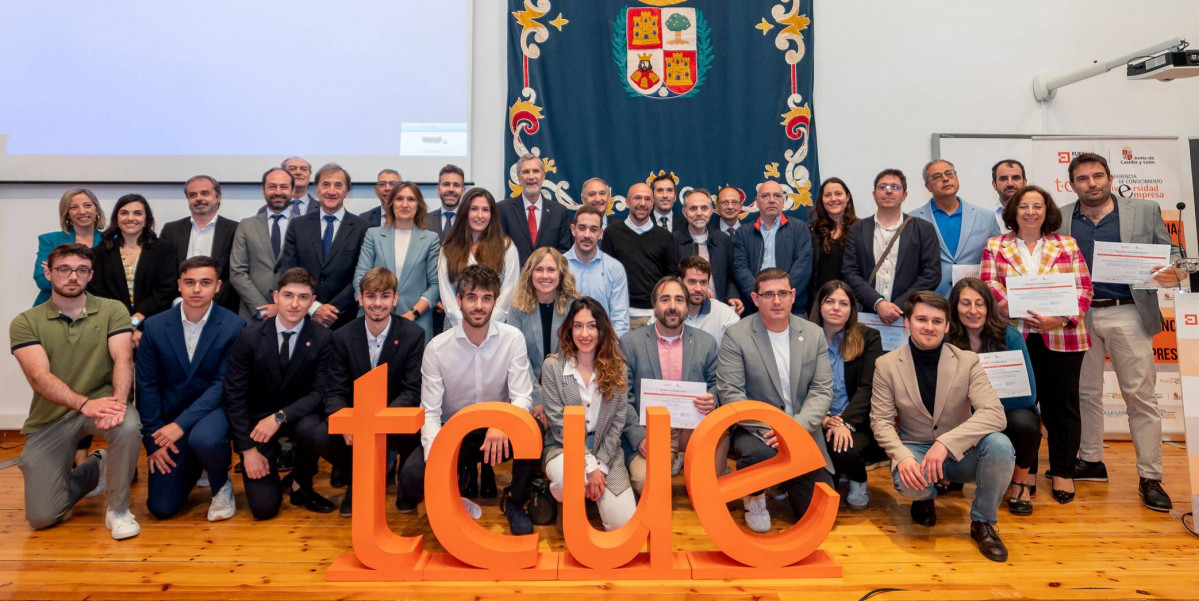 Fotografu00eda de todos los premiados en esta ediciu00f3n del Plan TCUE